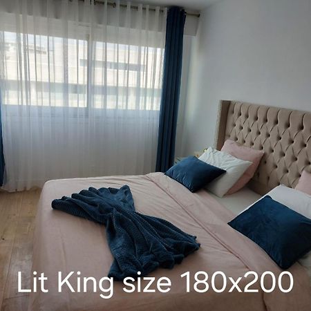Spacieux 2 Pieces Terrasse Et Piscine كان المظهر الخارجي الصورة