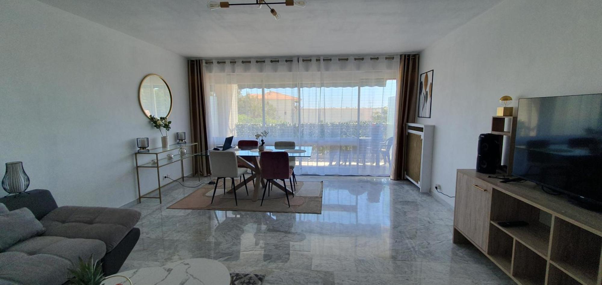 Spacieux 2 Pieces Terrasse Et Piscine كان المظهر الخارجي الصورة
