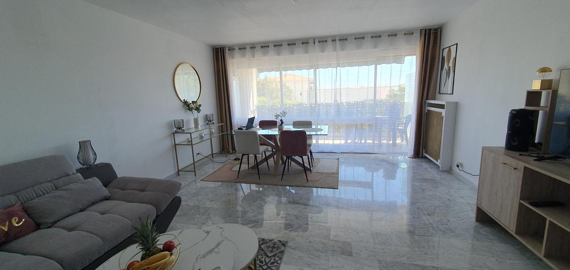 Spacieux 2 Pieces Terrasse Et Piscine كان المظهر الخارجي الصورة